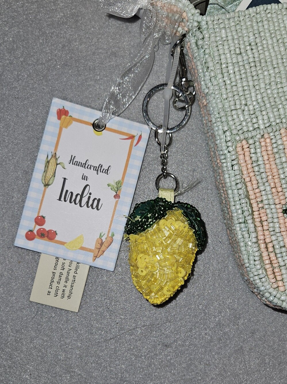 NWT Viral Beaded Lemon Shoulder Bag & Matching Lemon Charm - Cottagecore Trendy - Picture 8 of 16